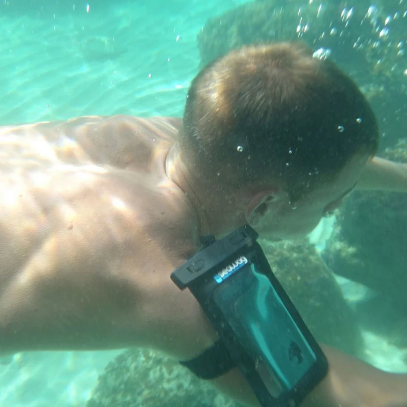 KIT COMPLET POCHETTE ETANCHE SMARTPHONE SEAWAG NOIRE NOIR/BLEU 8 KIT COMPLET POCHETTE ETANCHE SMARTPHONE SEAWAG NOIRE NOIR/BLEU – Image 6