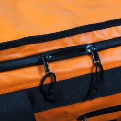Sac De Voyage étanche DUFFEL BAG 90L HOWZIT - ORANGE 22 Sac De Voyage étanche DUFFEL BAG 90L HOWZIT - ORANGE -Spirit Kayak sac de voyage etanche duffel bag 90l howzit orange black 6